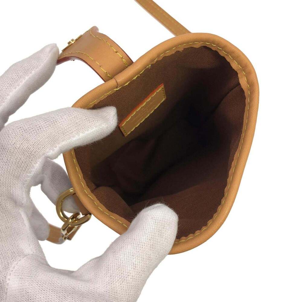 LOUIS VUITTON Brown Monogram Pouch - Picture 7 of 9